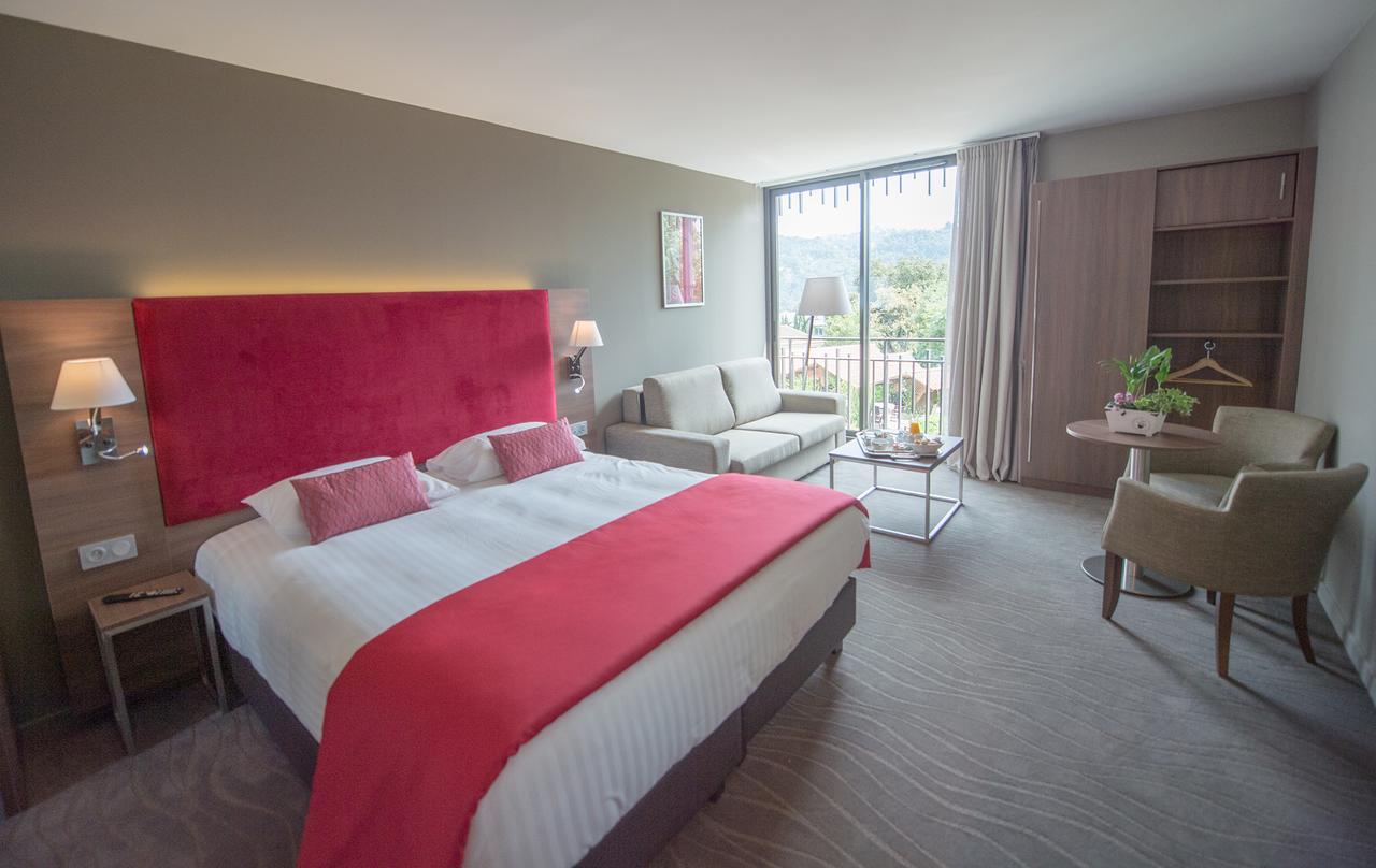 Hotel Lou Castelet Carros Exterior foto
