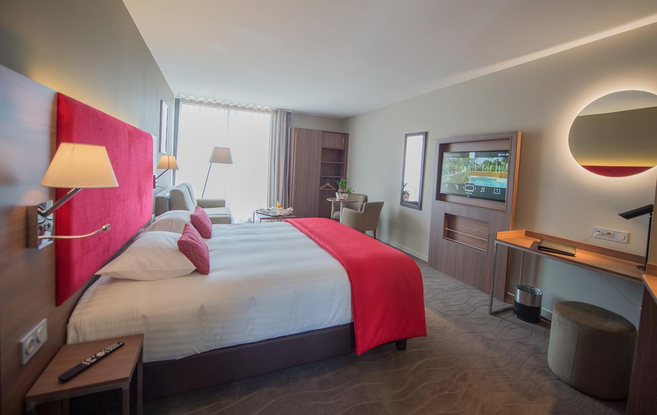 Hotel Lou Castelet Carros Exterior foto